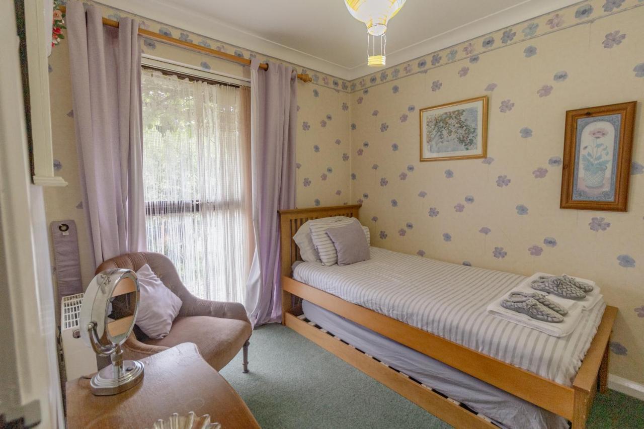 Palm Bay'S Luxury Bungalow - Self Check In & Parking Villa Margate Exteriör bild